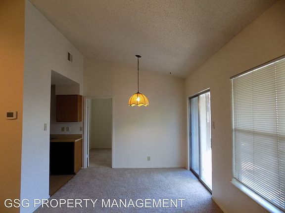 5th image of 14425 Edgemont St