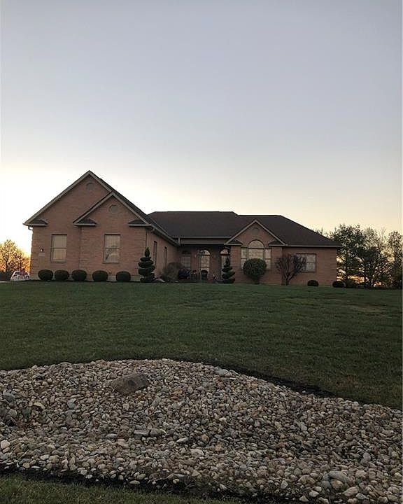 1st image of 7551 Twin Oaks Dr