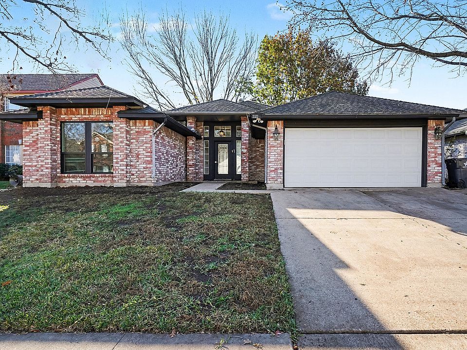 1st image of 2322 Cromwell Dr
