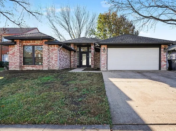 2322 Cromwell Dr, Arlington, TX 76018