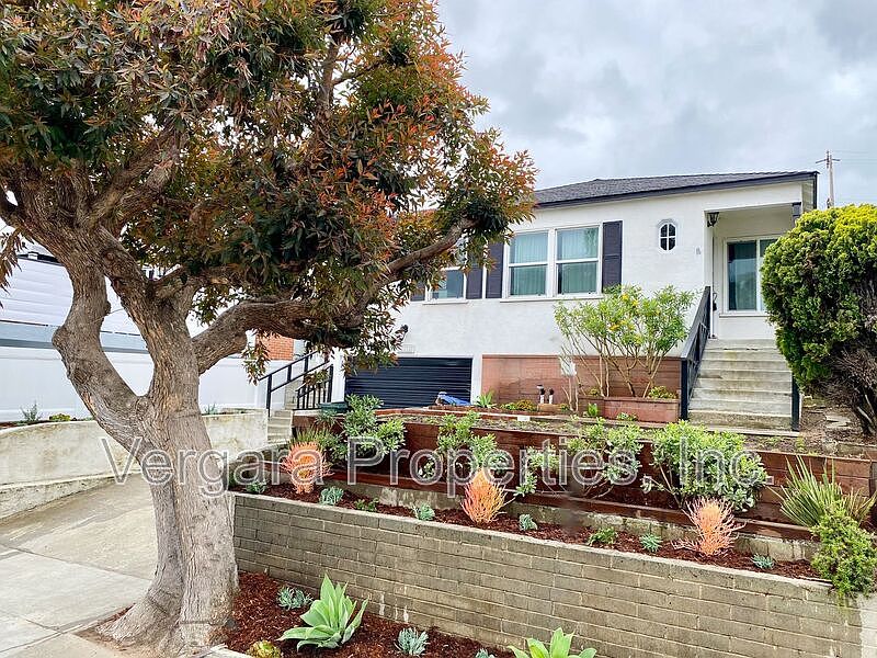 1st image of 623 Camino Real
