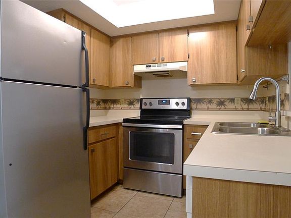 3rd image of 608 Lynchburg Dr