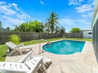 4670 Betelnut St, Boca Raton, FL 33428