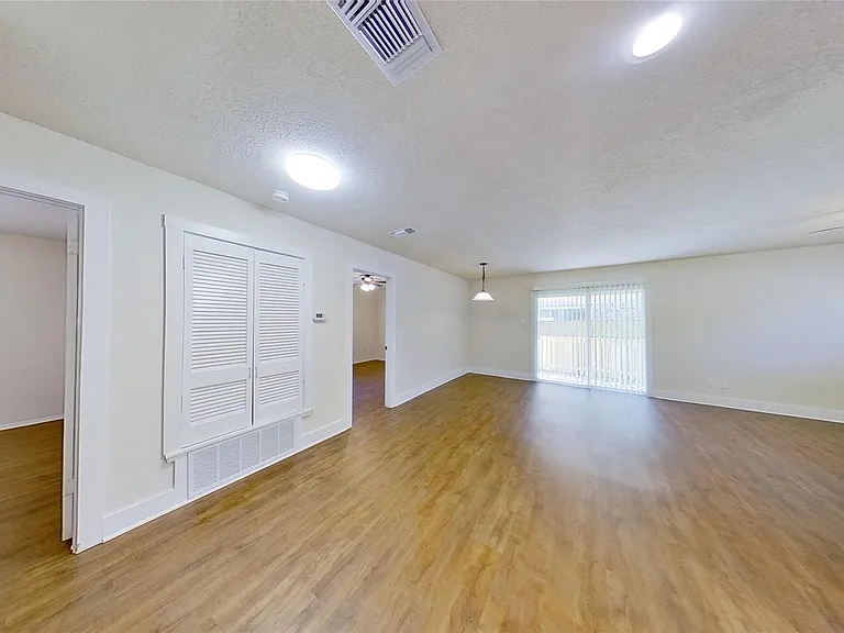 2107 Magnolia Dr #B — Photo 15
