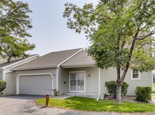 2820 S Heather Gardens Way APT B, Aurora, CO 80014