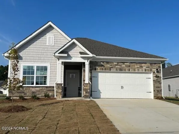 2401 Banbury Lane W, Wilson, NC 27893