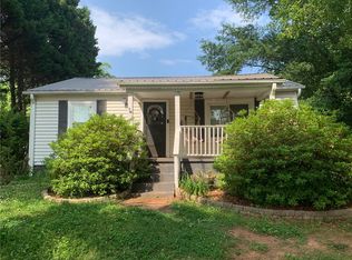 507 Bolick St, Seneca, SC 29672