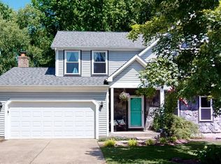 9976 Kerr Cemetery Rd, Loveland, OH 45140