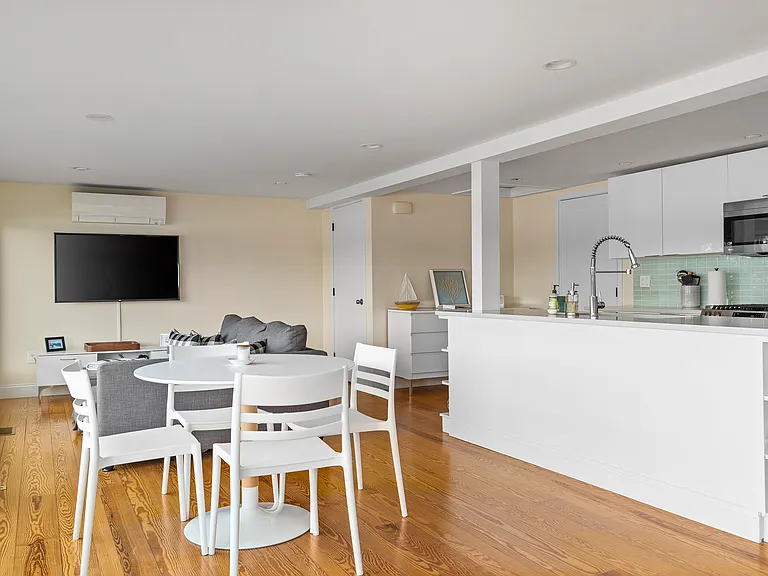 29 Great Hill Rd — Photo 12