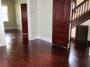 2510 Poppleton Ave, Omaha, NE 68105