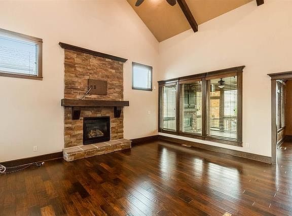 5th image of 1705 NE Woodland Shores Ct