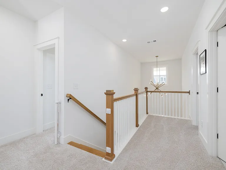 2056 Braidwood Ln — Photo 63