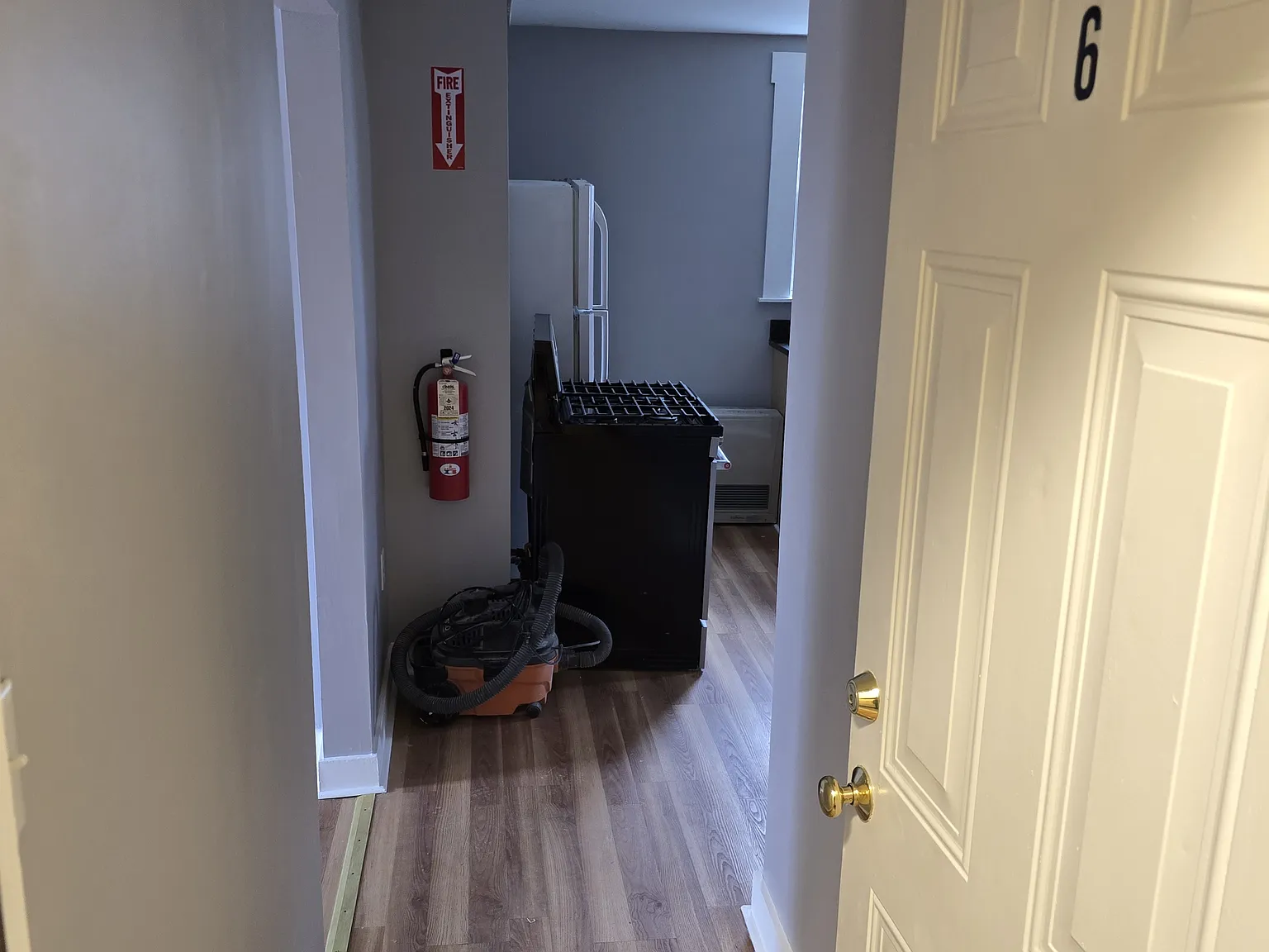 2 bed, 850 sqft, $1,650 — Photo 2