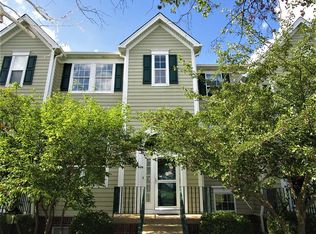 2430 Courtyard Cir UNIT 5, Aurora, IL 60506