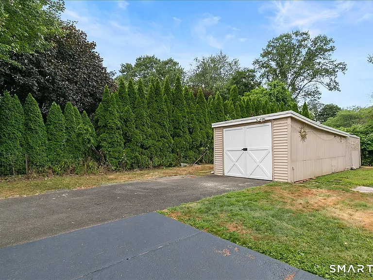 21 Green St — Photo 24