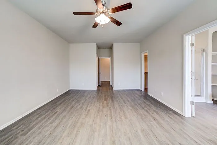 7724 S Chestnut Ave — Photo 18