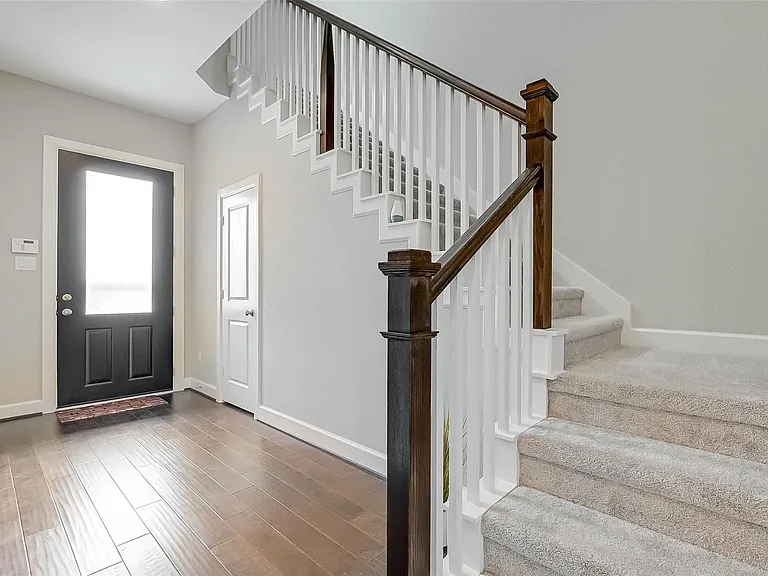 10707 Deer Path Dr — Photo 4