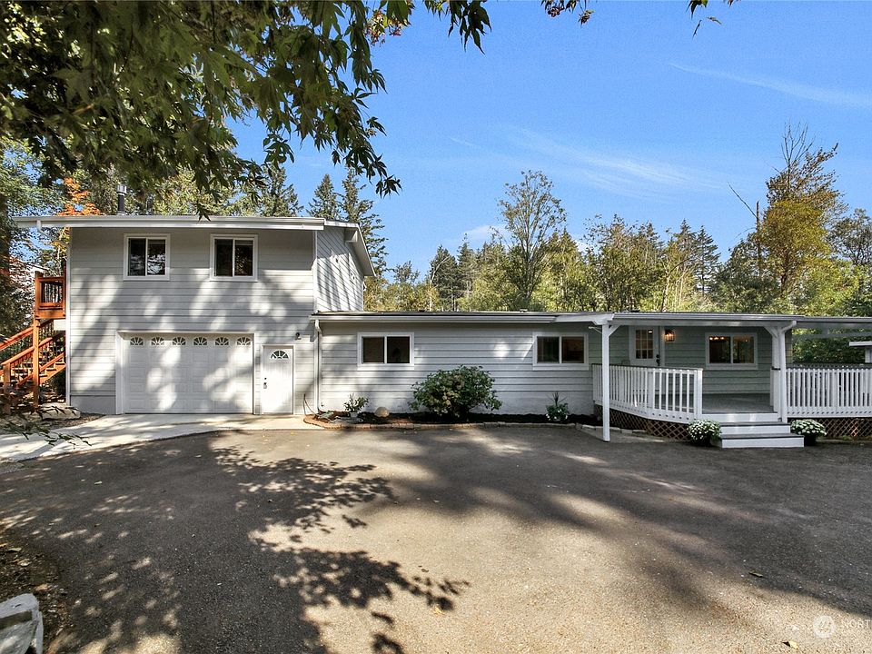 1st image of 13821 Admiralty Way