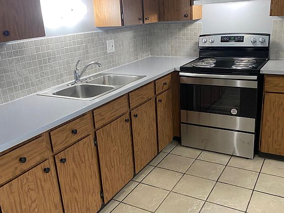 3rd image of 17760 Rosewood Dr #2