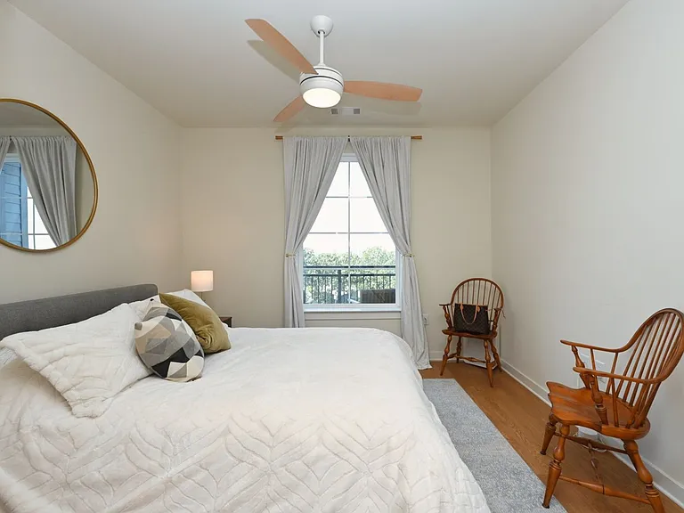 2900 Edwin Way #202 — Photo 28