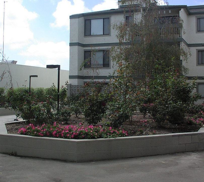 1st image of 14101 E 14th St APT 102