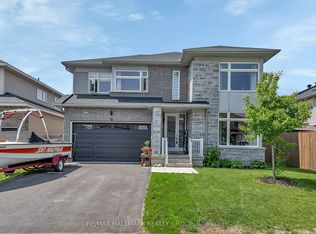 78 Dunlop Rd, Carleton Place, ON K7C 0K9