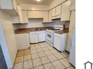 4187 Silver Dollar Ave APT 6, Las Vegas, NV 89102