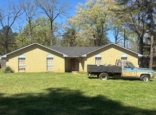 1724 Hamilton Blvd, Jackson, MS 39213