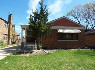 12107 Artesian Ave, Blue Island, IL 60406