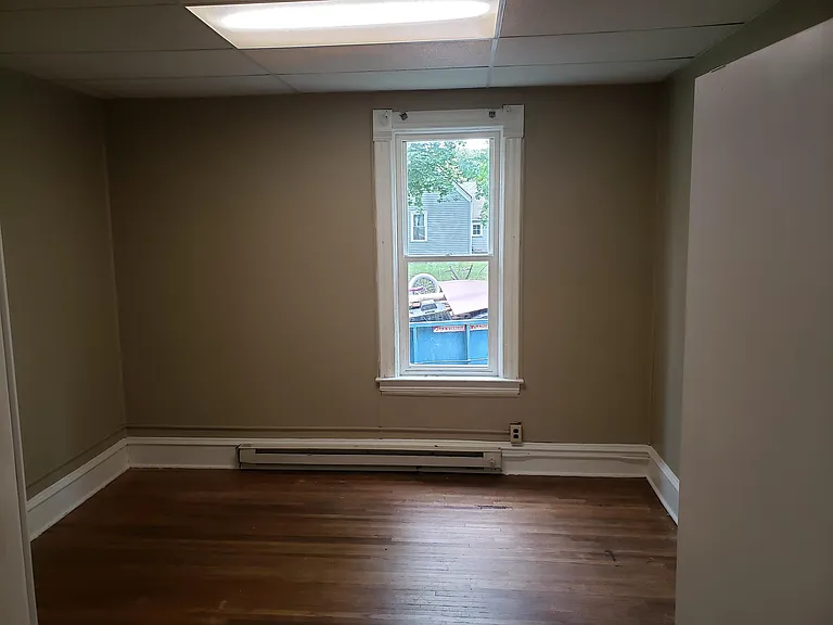 320 Augusta Ave SE #1 — Photo 7