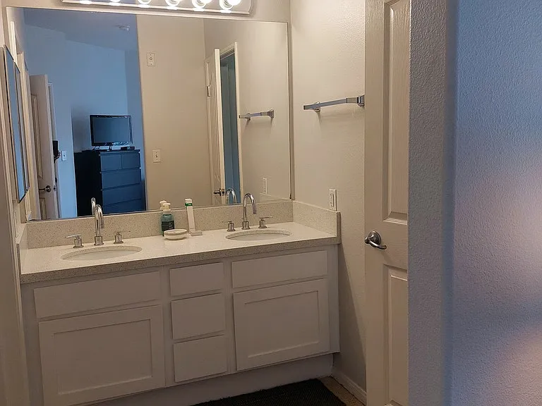 235 Market St #306 — Photo 12