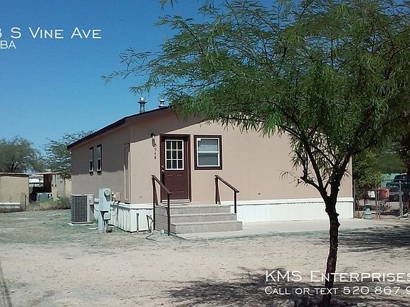 3rd image of 5948 S Vine Ave