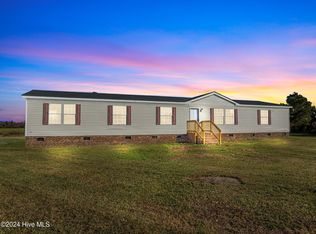103 Landing Cir, Pikeville, NC 27863