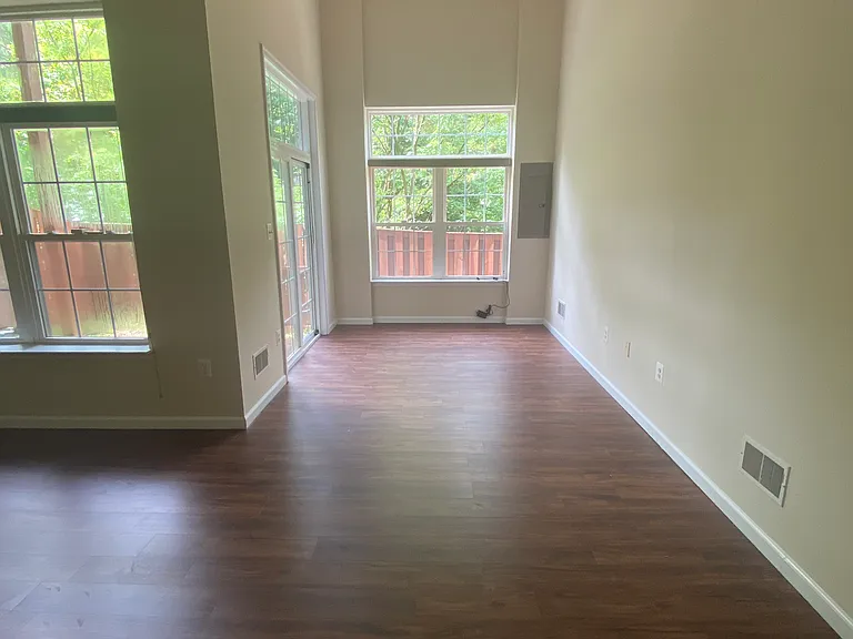 6869 Rolling Creek Way — Photo 10