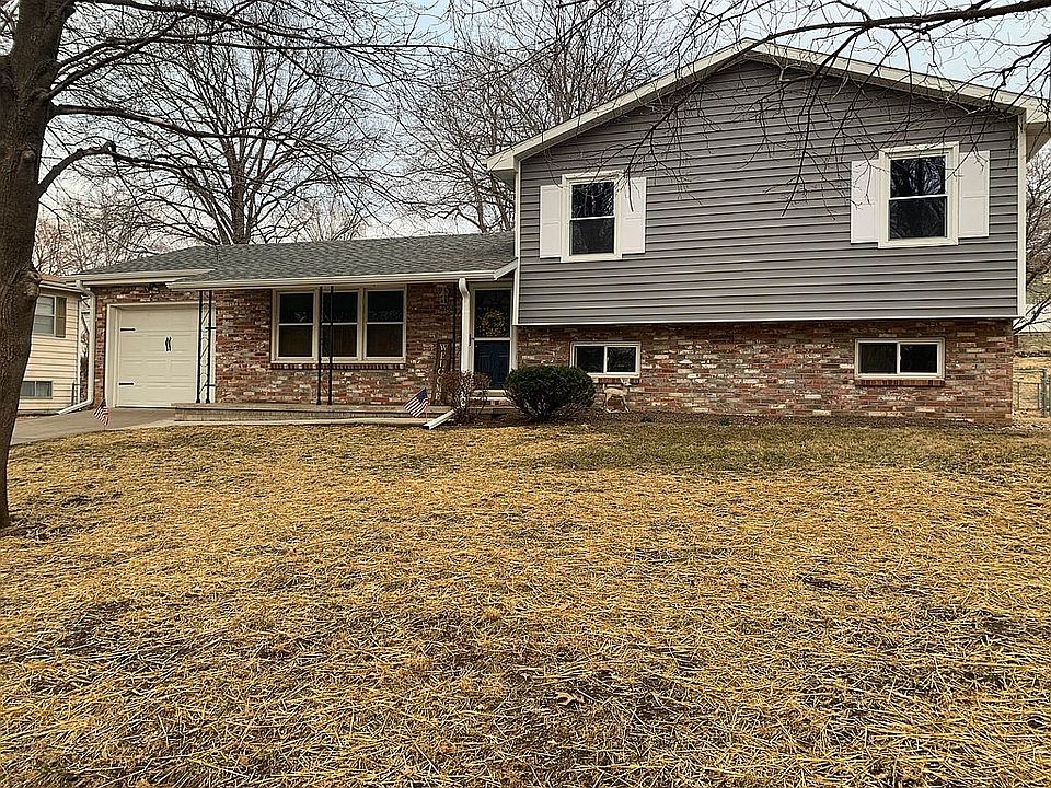 1st image of 5903 Steven Dr