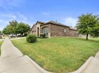 2957 Cedar Ridge Ln, Fort Worth, TX 76177
