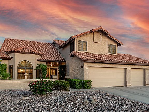 Great Curb Appeal - Twilight