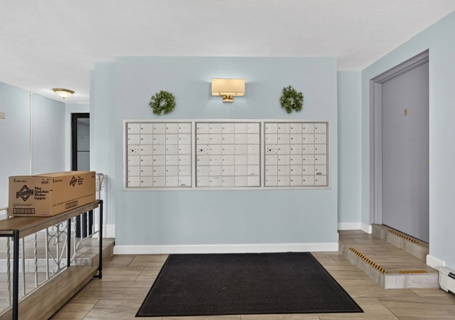 Beautiful Studio condo, ground floor, community pool — Photo 4
