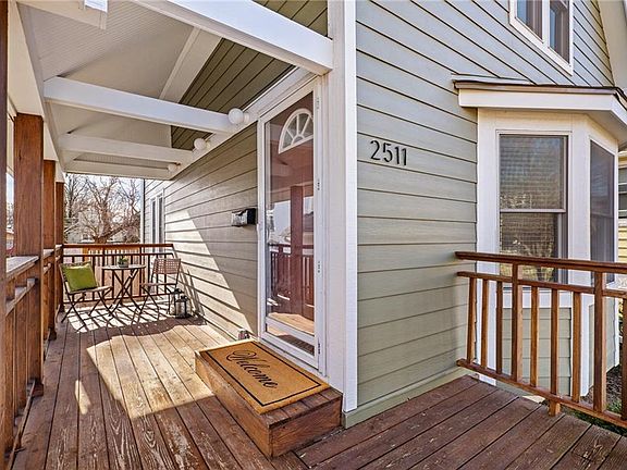 5th image of 2511 W 46th Ave