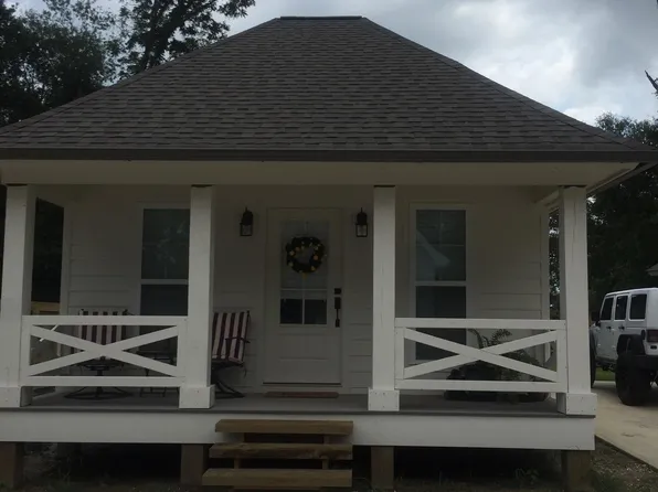 881 Topsy Rd, Lake Charles, LA 70611