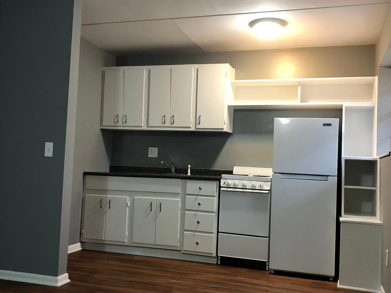 1 bed, 600 sqft, $850 — Photo 3