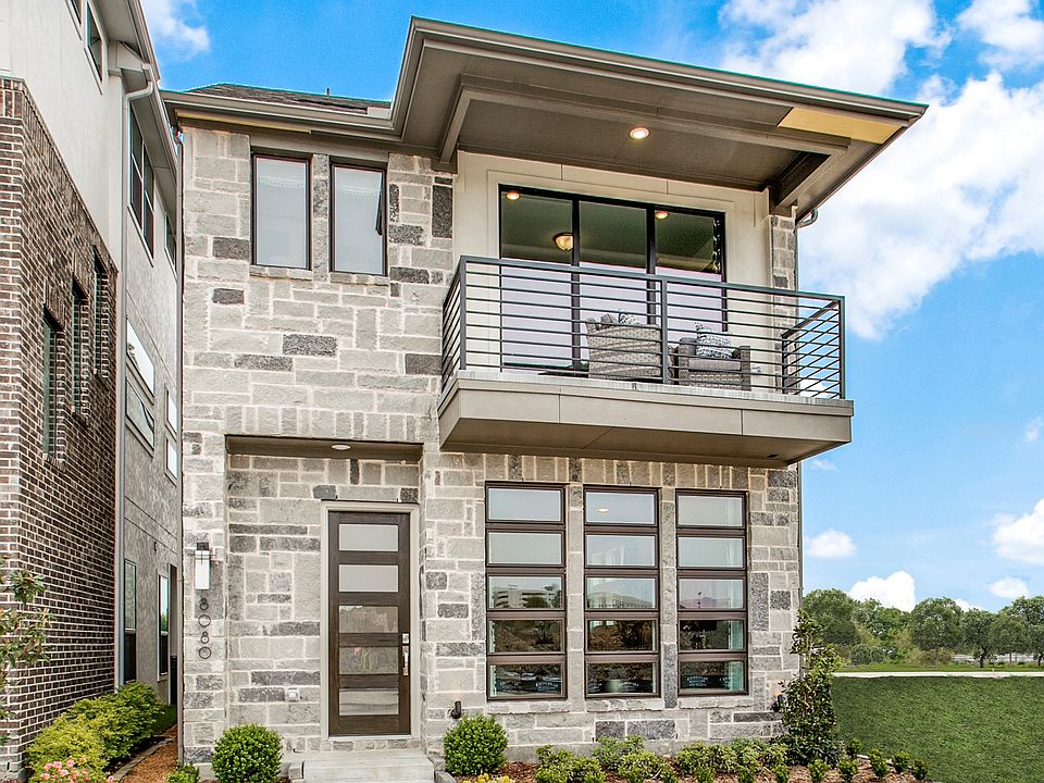 Majestic II - T - Optional stone
