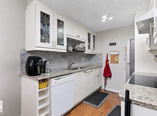 6617 180th St NW, Edmonton, AB T5T2A3