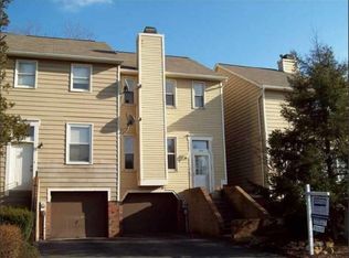 113 Spring Run Dr, Monroeville, PA 15146