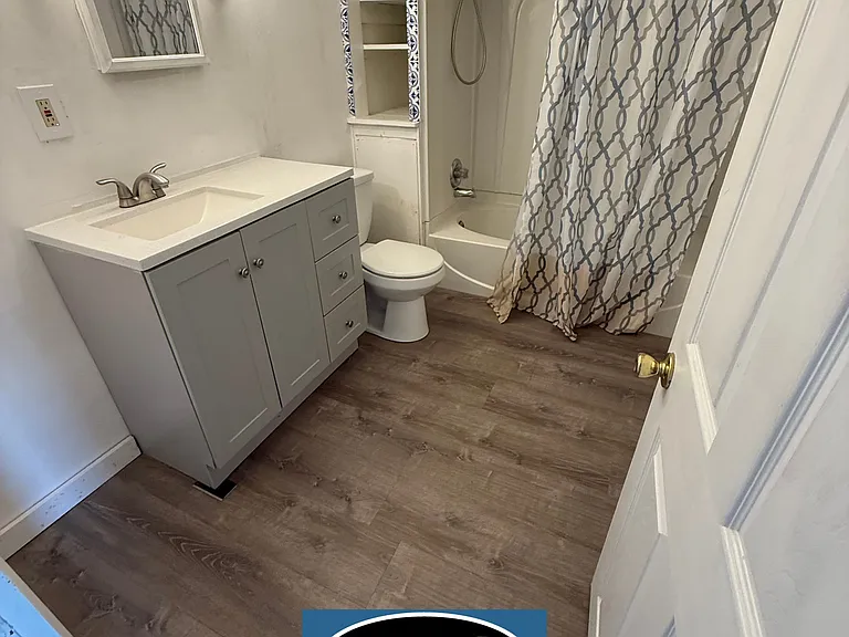 51 Harrison St — Photo 28