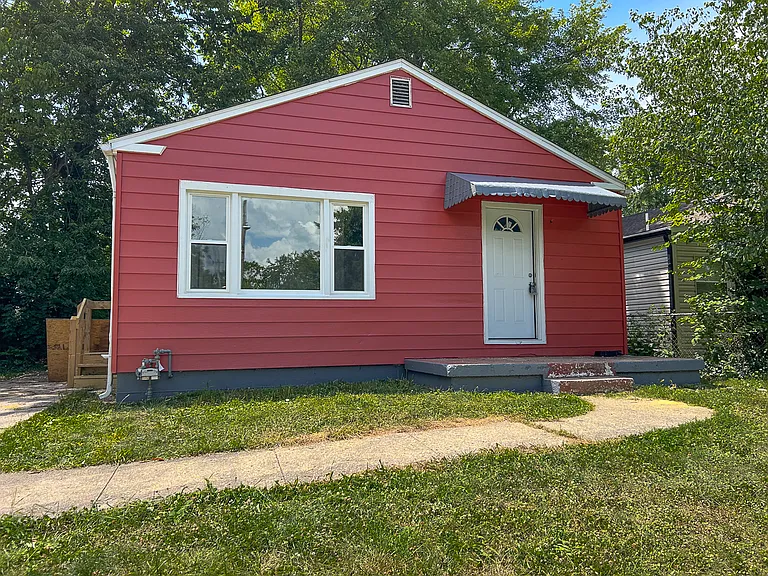 1365 Alcott Dr — Photo 1