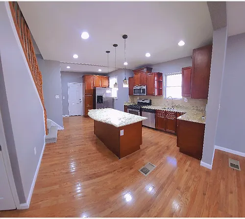 3018 Oak Hill Ave Photo 1