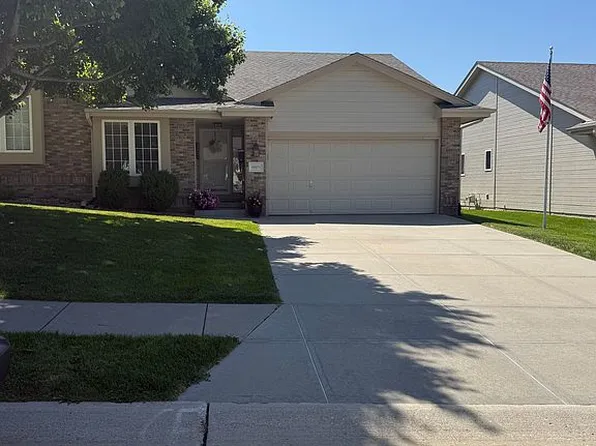 16571 Drexel St, Omaha, NE 68135