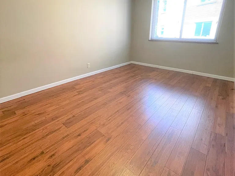 5712 Phillips Ave #B9 — Photo 114