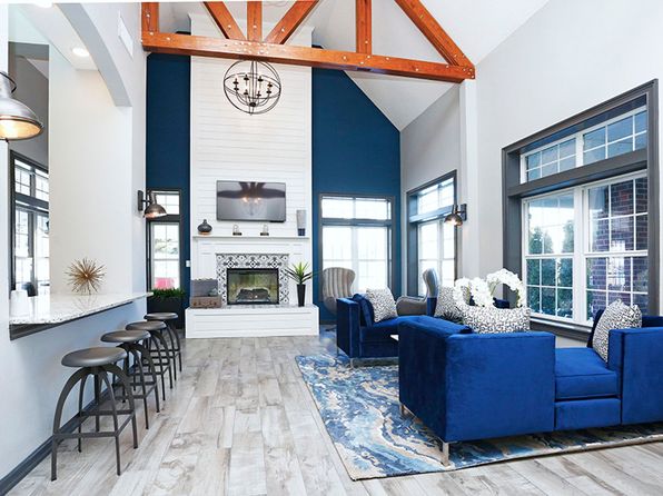 1712 Gentry Square Ln #711-104